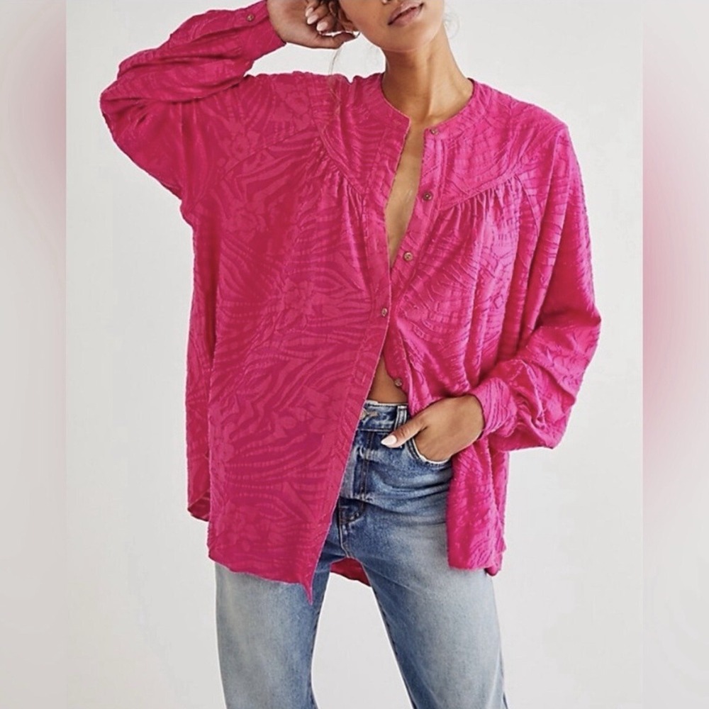 Free People Women's Medium Fuchsia Pink Can't Stop Dreaming Long Sleeve Top NWOT